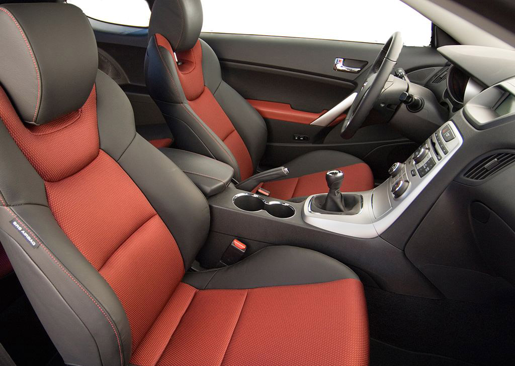 hyundai genesis coupe painel